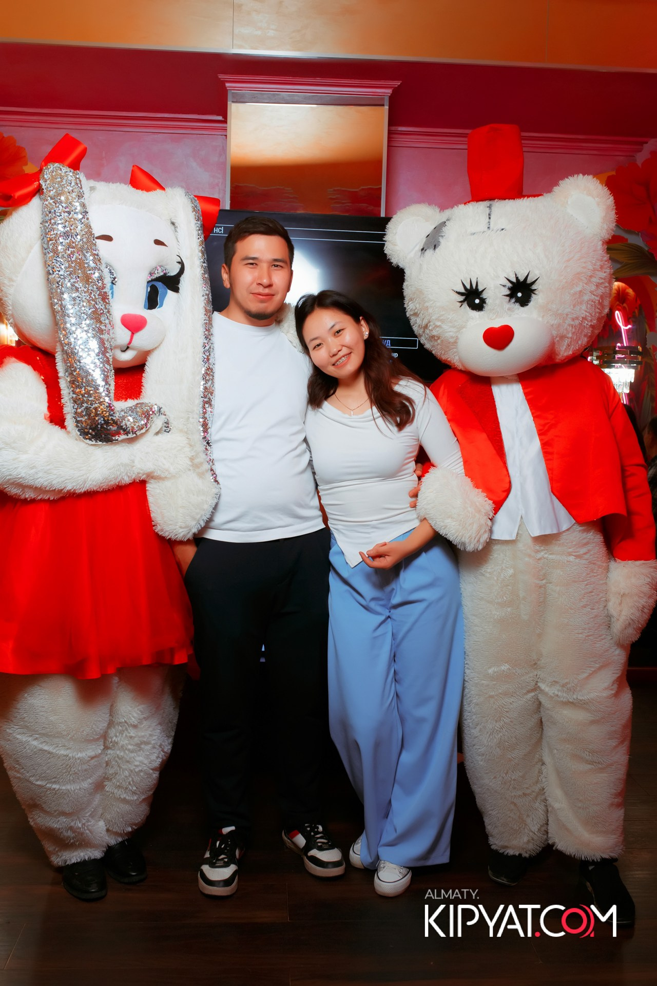 УХО И МЕДВЕДЬ НА САИНА. КИПЯТКОМ АЛМАТЫ!