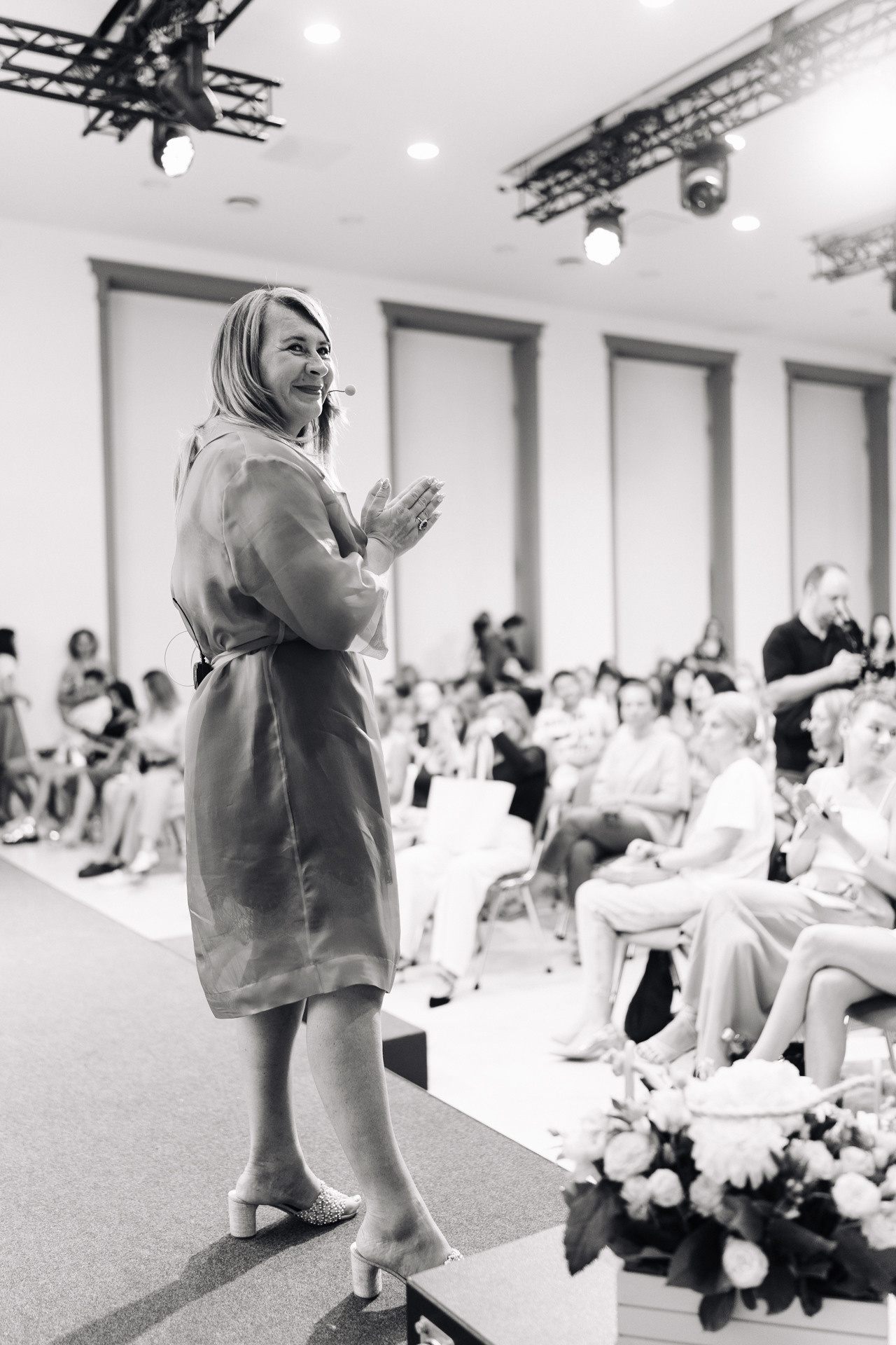 Клуб — SayYes — тренинг Евгении Павловской. Nikishin.media — Я с моей командой превращаю моменты в искусство!