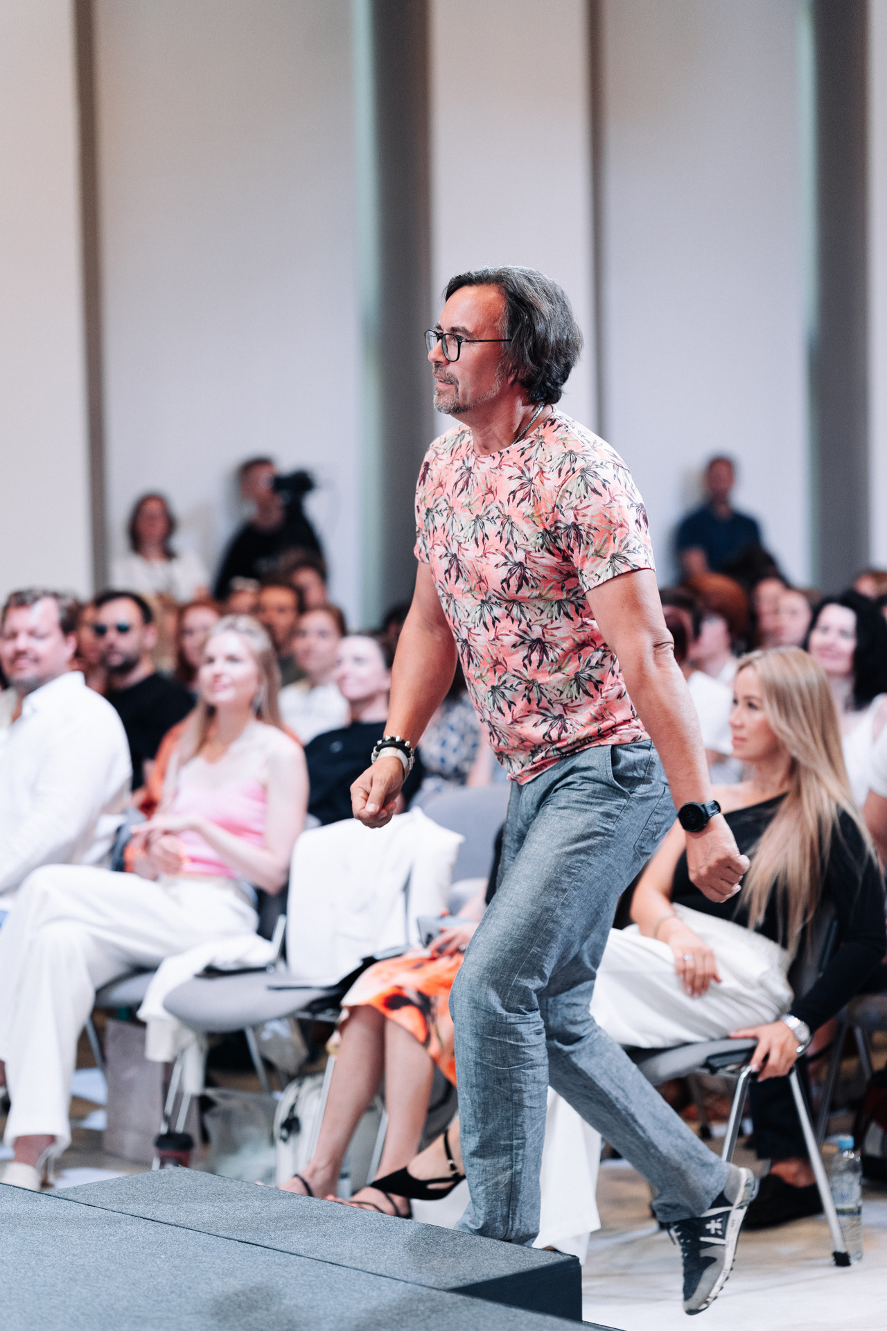 Клуб — SayYes — тренинг Евгении Павловской. Nikishin.media — Я с моей командой превращаю моменты в искусство!