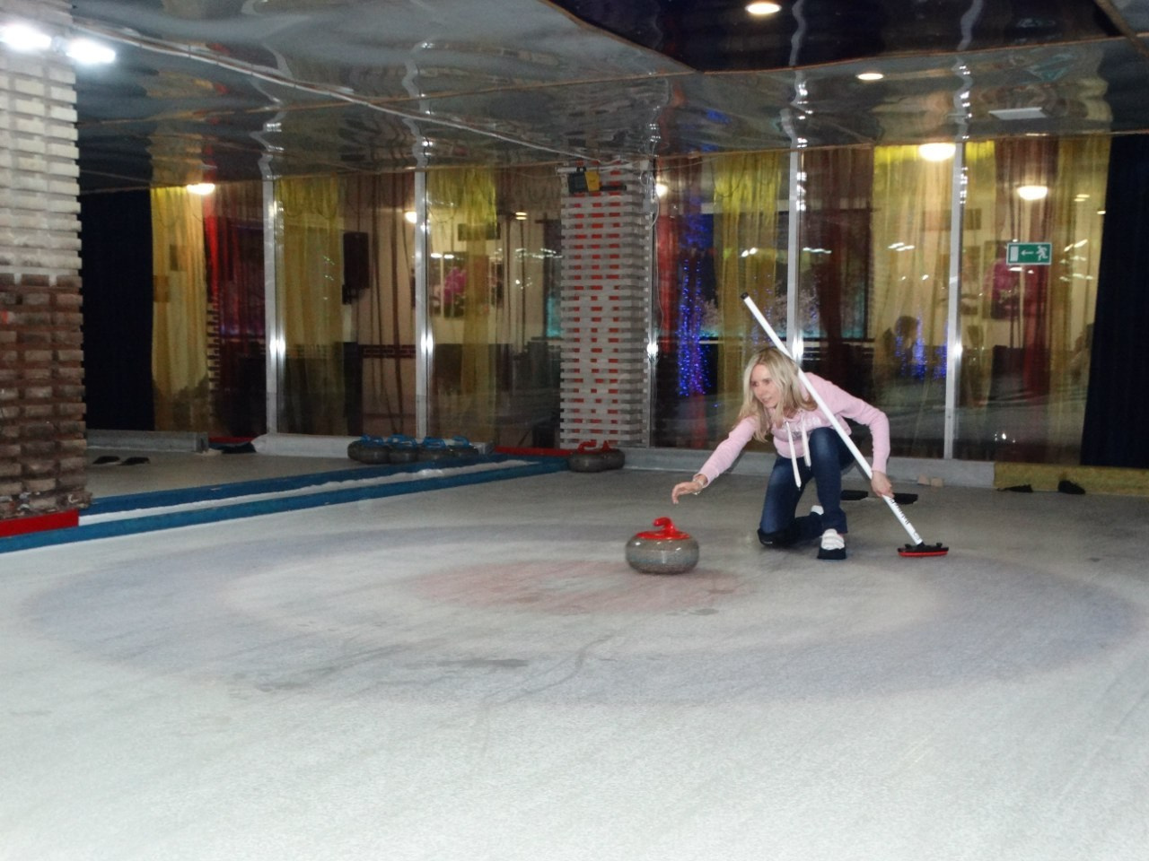 Кёрлинг | 10.04.2016. Галерея Фантим