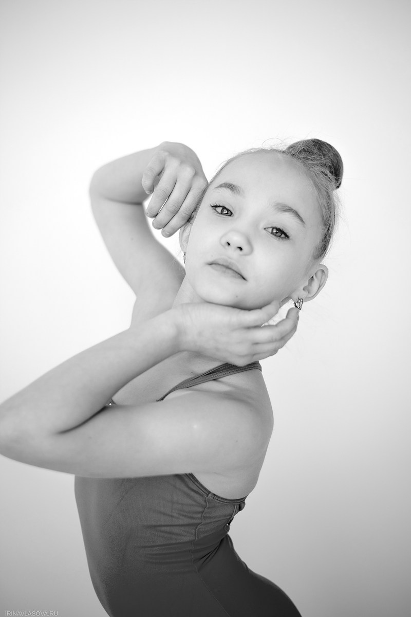Девичий портрет маленькие артисты (дети 4-8 лет). Спортивный и портретный фотограф