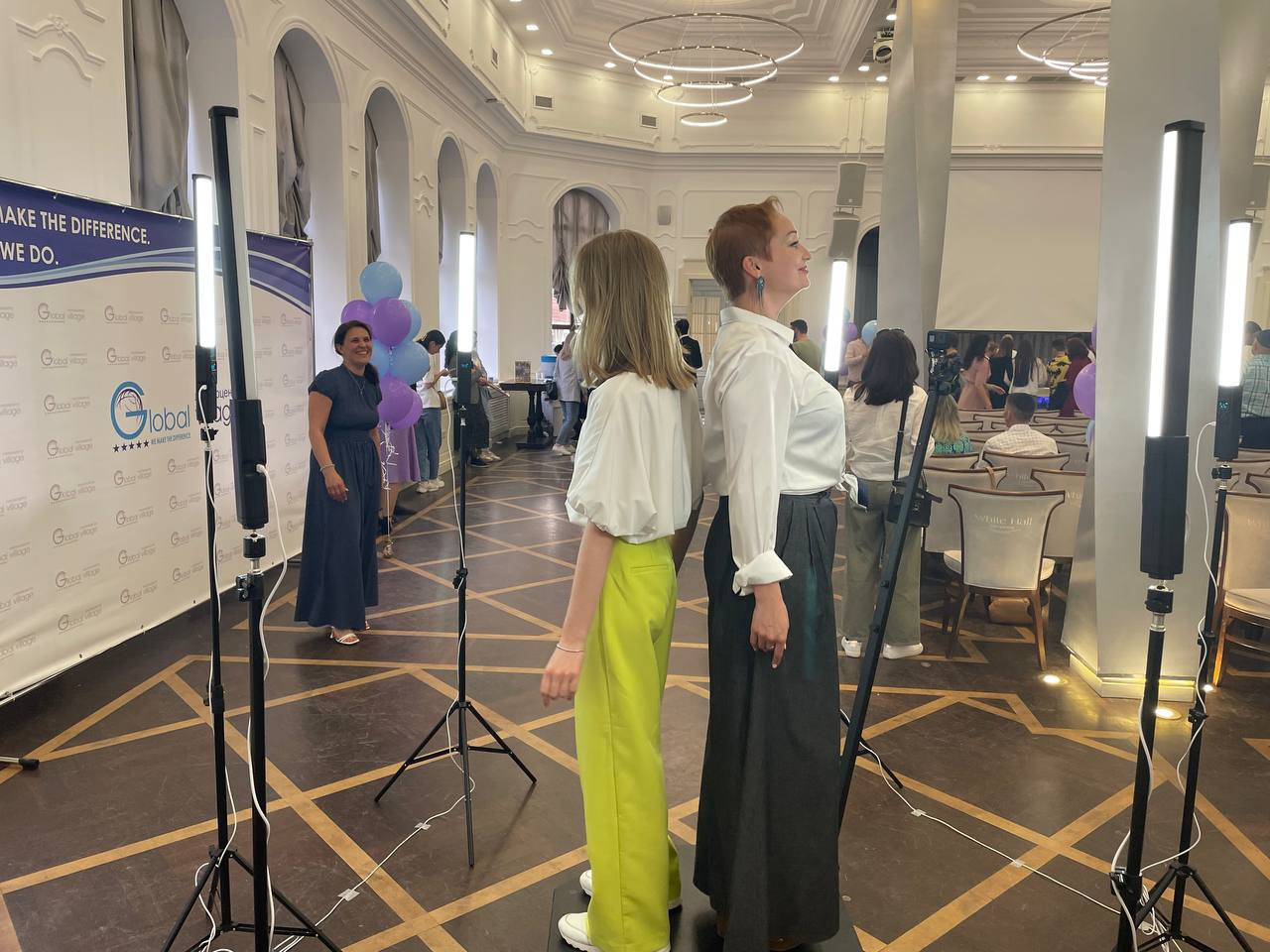 Аренда селфиспинера. Уфа. Ведущий мероприятий и праздников - Азат Гайсин