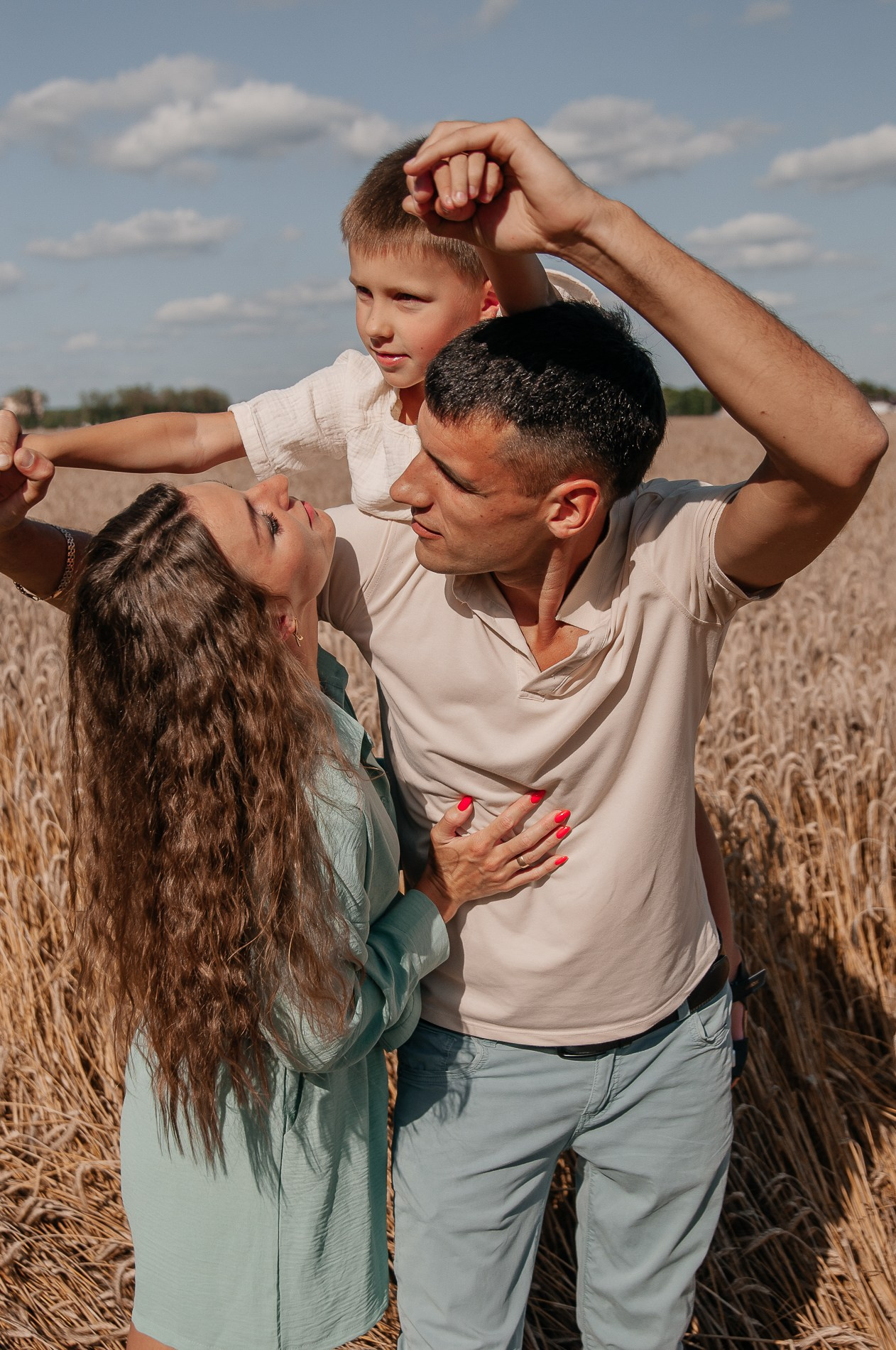 Happy story_Даша, Кирилл, Пашка и Егор. Свадебный и семейный фотограф в Минске Яна Новак