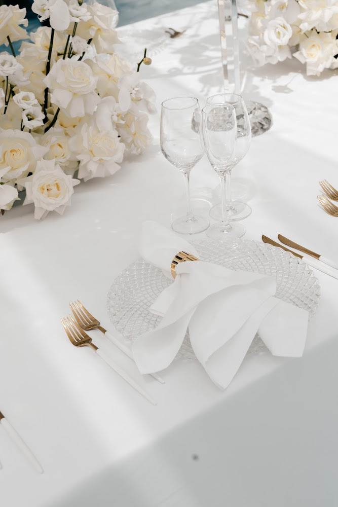 Сервировка стола перед мероприятием 