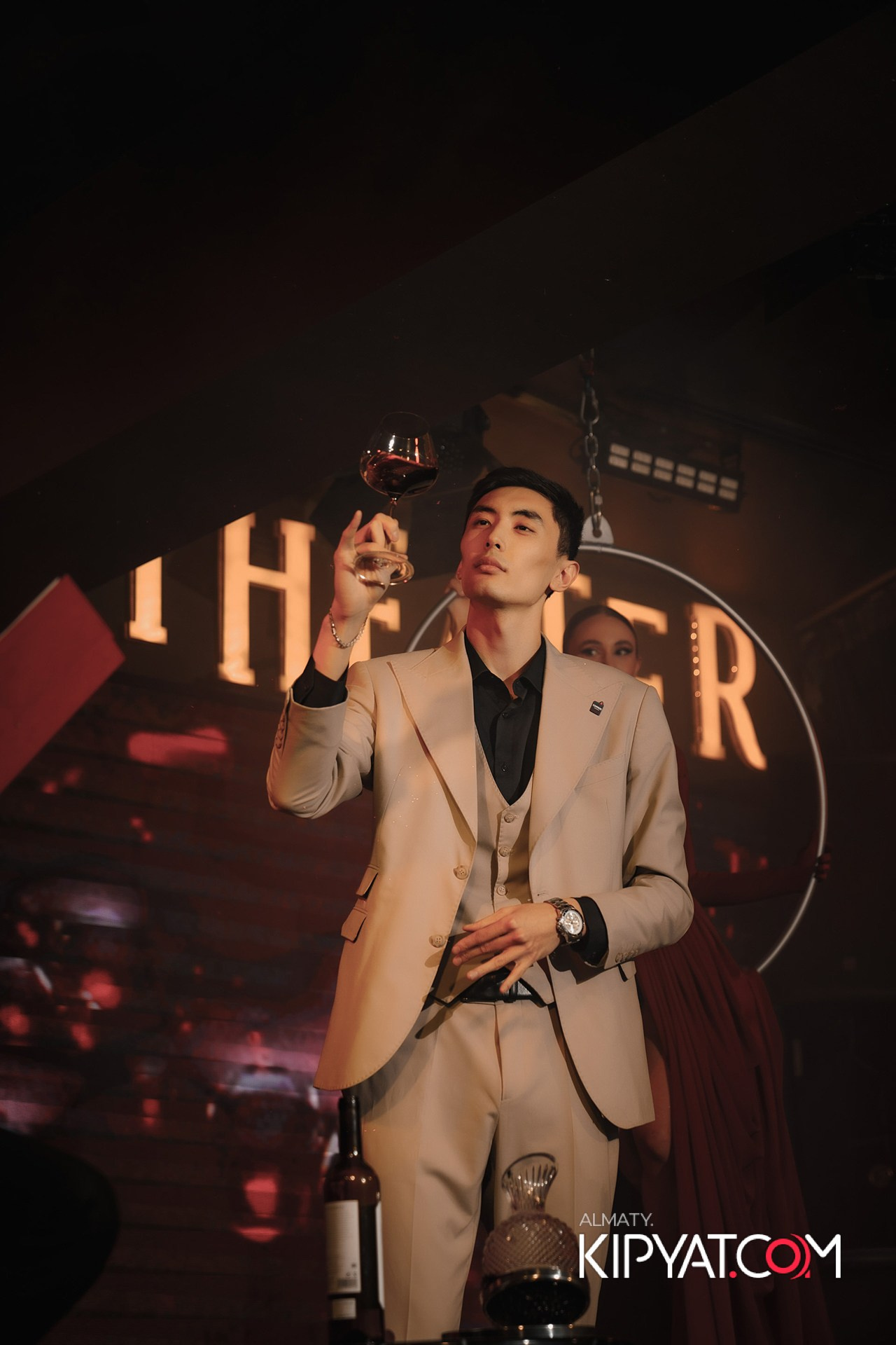 THE THEATER. КИПЯТКОМ АЛМАТЫ!