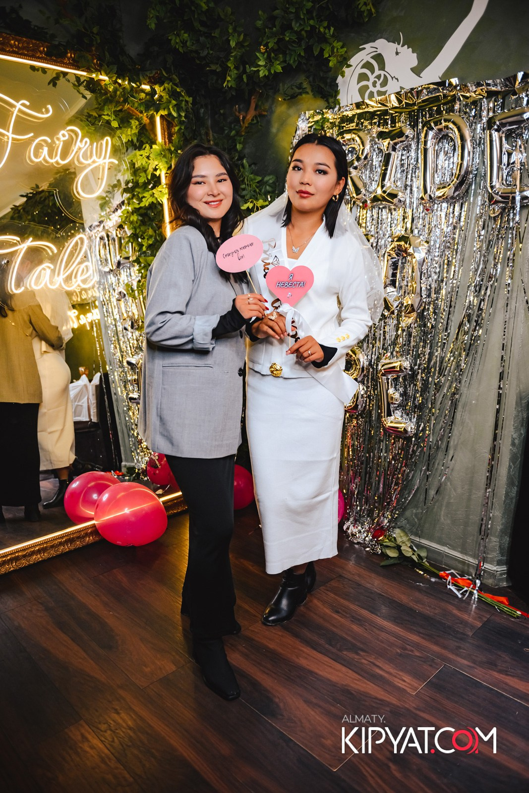 УХО И МЕДВЕДЬ НА САИНА. КИПЯТКОМ АЛМАТЫ! Фотосъемка мероприятий в Алматы