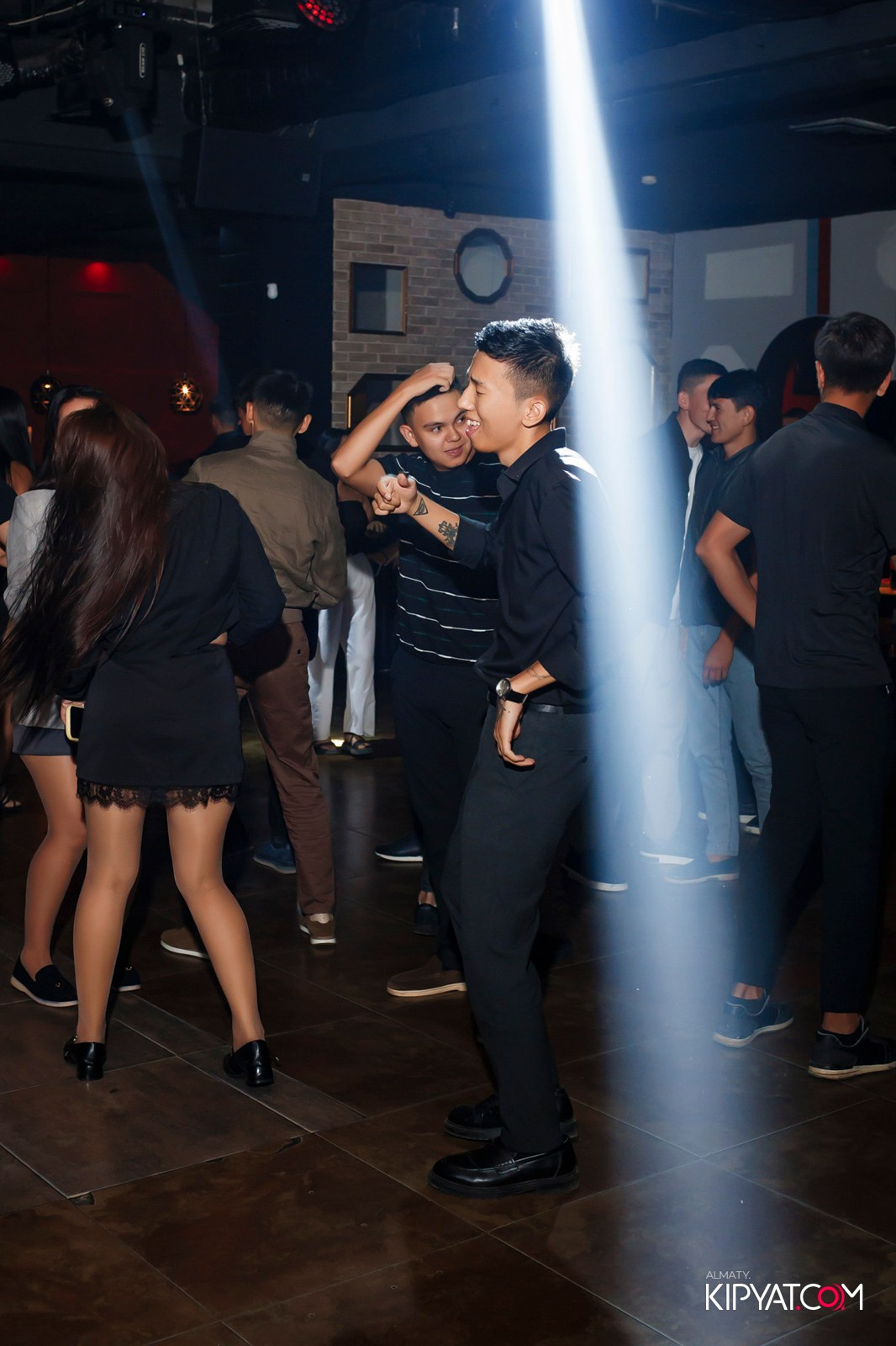 ARAGOSTA. КИПЯТКОМ АЛМАТЫ!