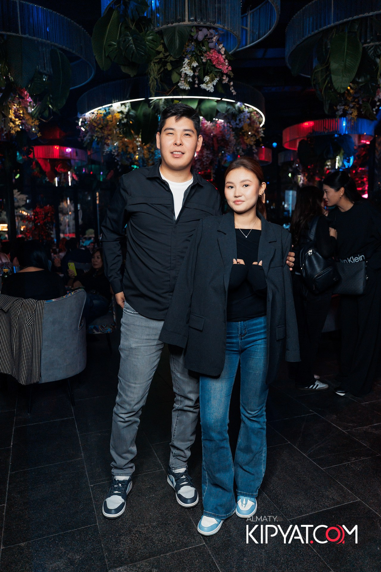 Friends bar & terrace. КИПЯТКОМ АЛМАТЫ! Фотосъемка мероприятий в Алматы