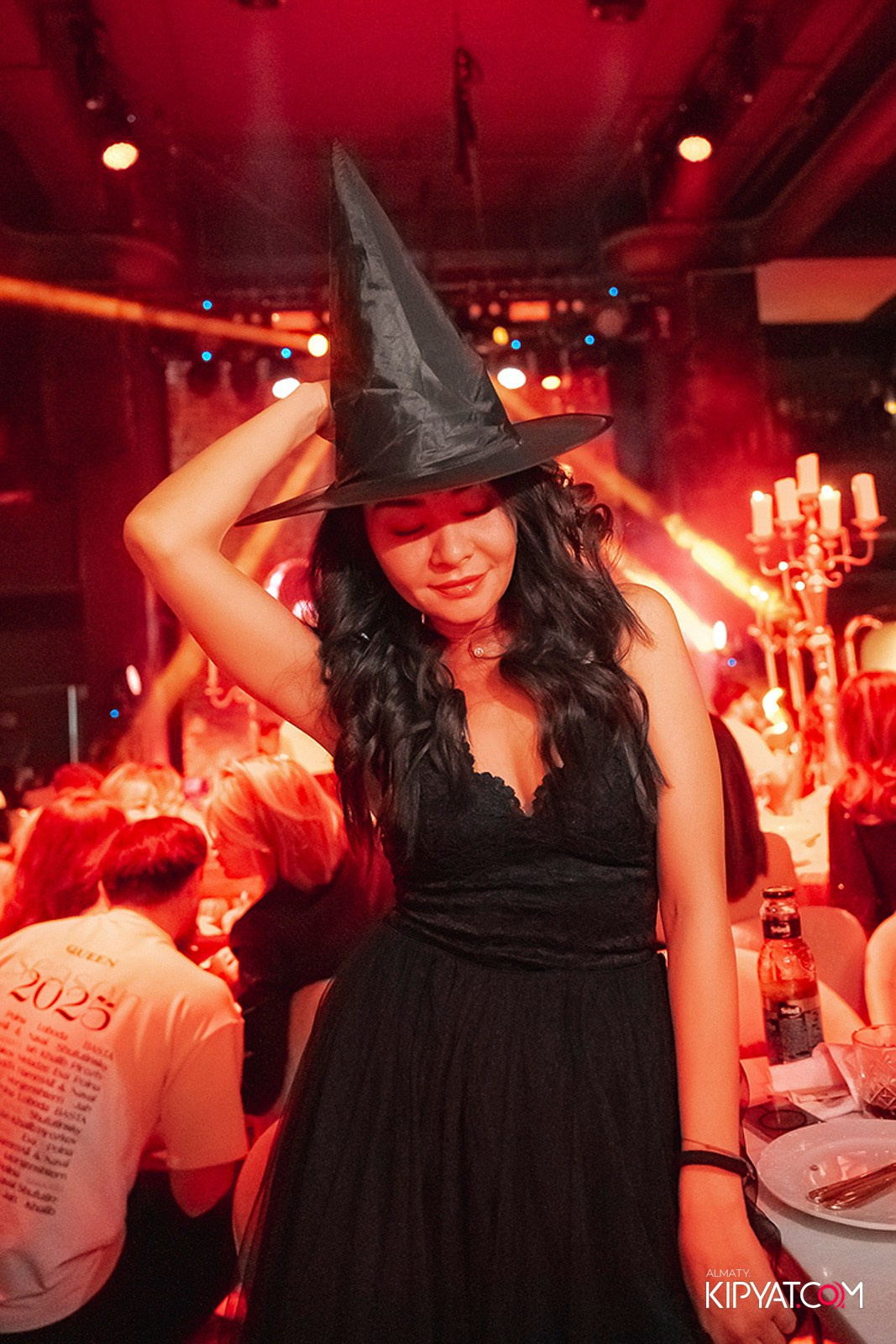 QUEEN. КИПЯТКОМ АЛМАТЫ!