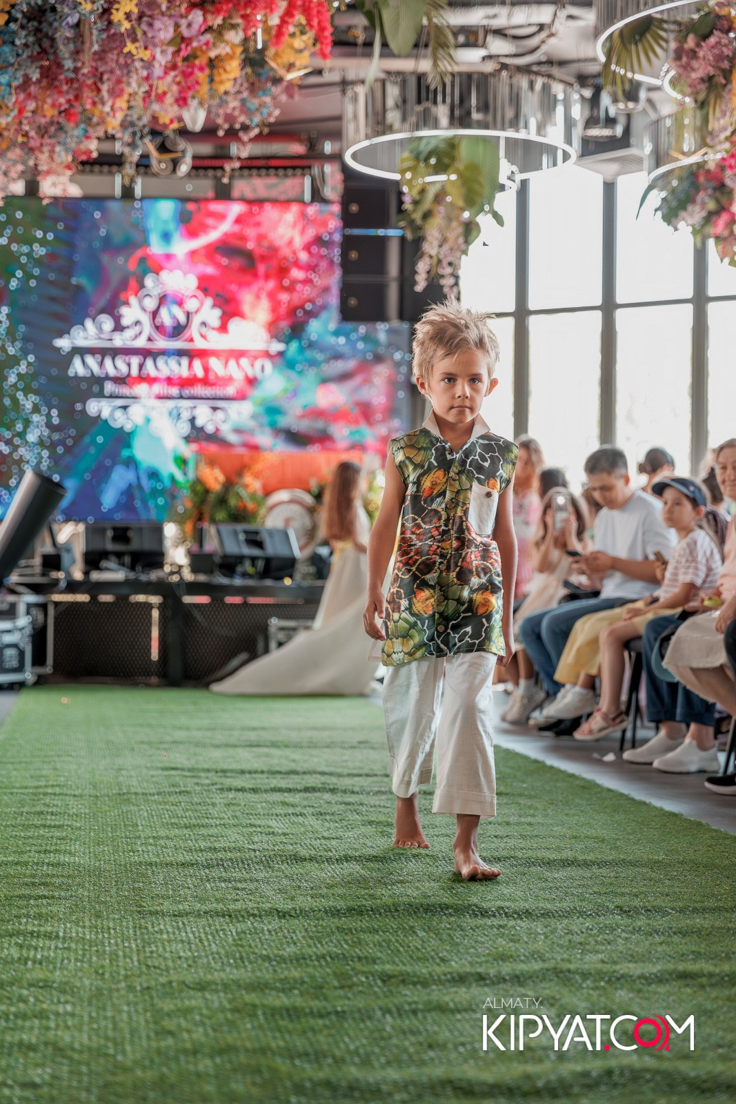PROM KIDS FASHION SHOW. КИПЯТКОМ АЛМАТЫ!