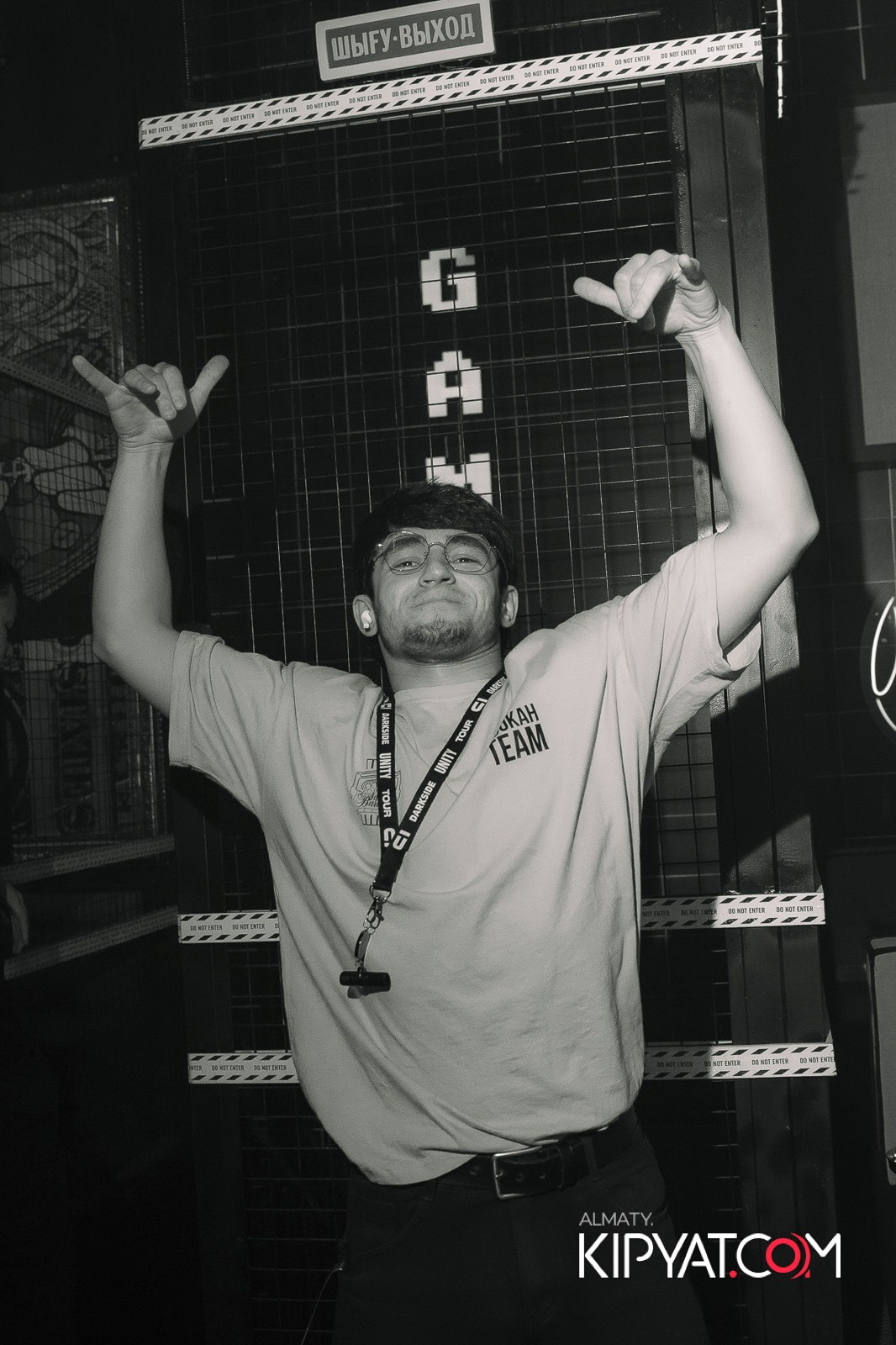 SANTA BARBARA — ВЫСТУПЛЕНИЕ LIZWI. КИПЯТКОМ АЛМАТЫ!