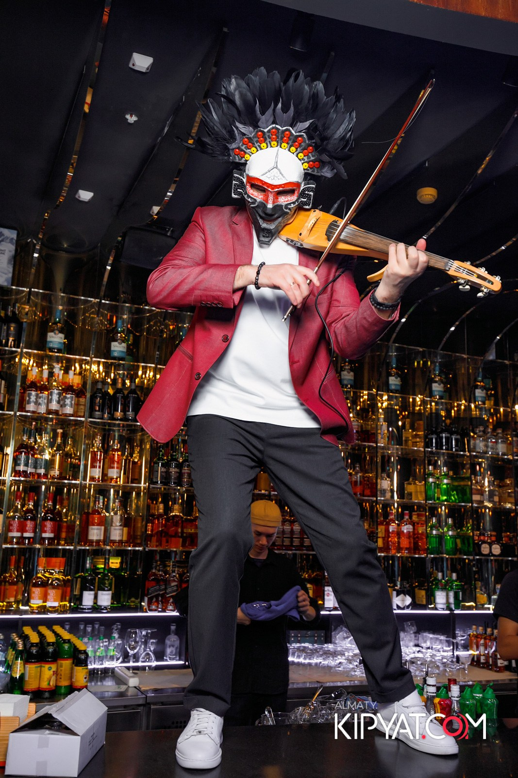 MOOD KARAOKE&TERRACE. КИПЯТКОМ АЛМАТЫ!