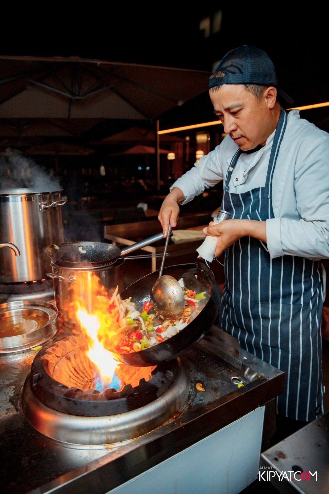 LAGMAN AND UNLIMITED PIVO PARTY. КИПЯТКОМ АЛМАТЫ!