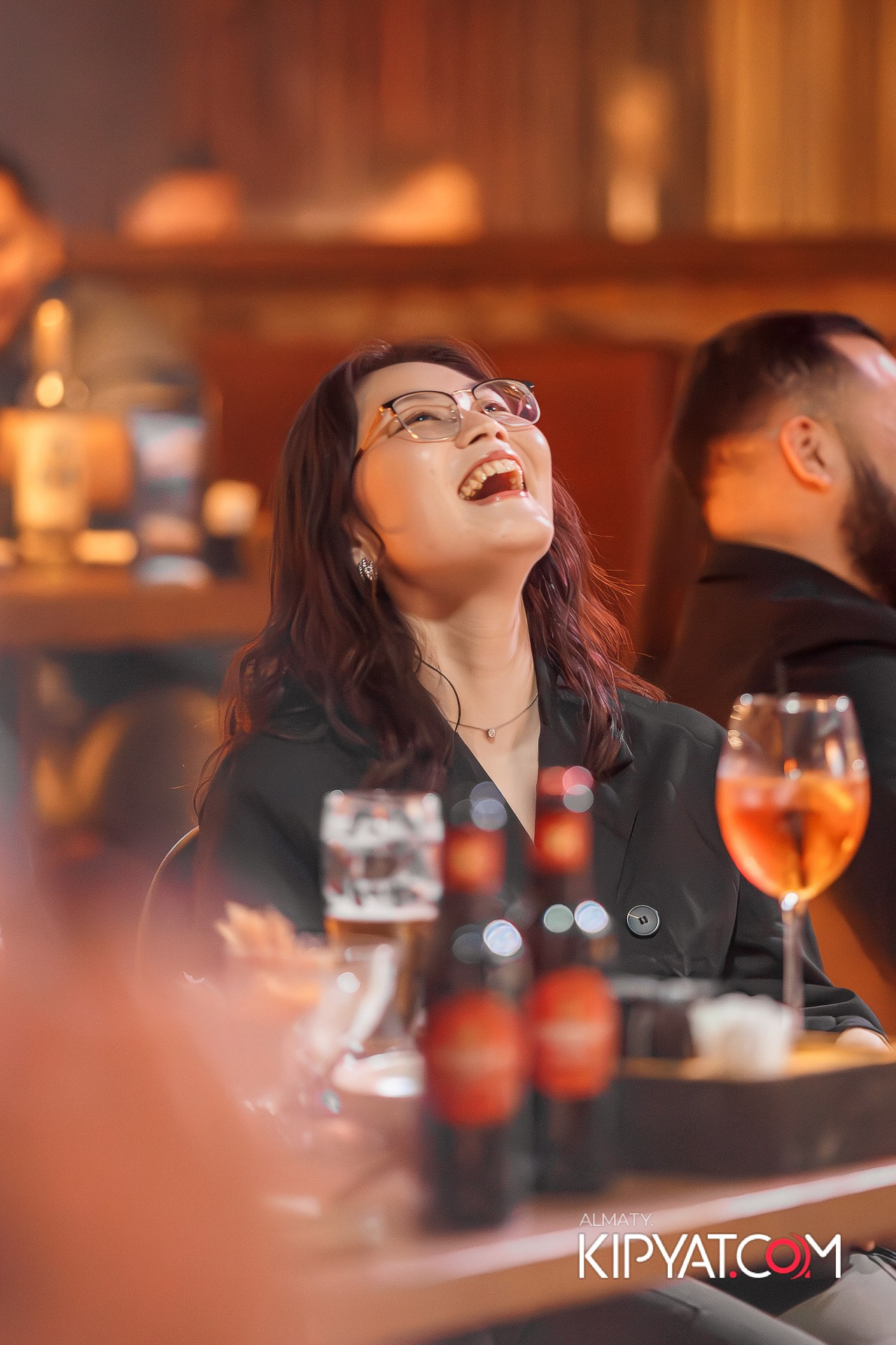 СОЛЬНЫЙ СТЕНДАП КОНЦЕРТ АЛЕКСАНДРА МЕРКУЛЬ. КИПЯТКОМ АЛМАТЫ!