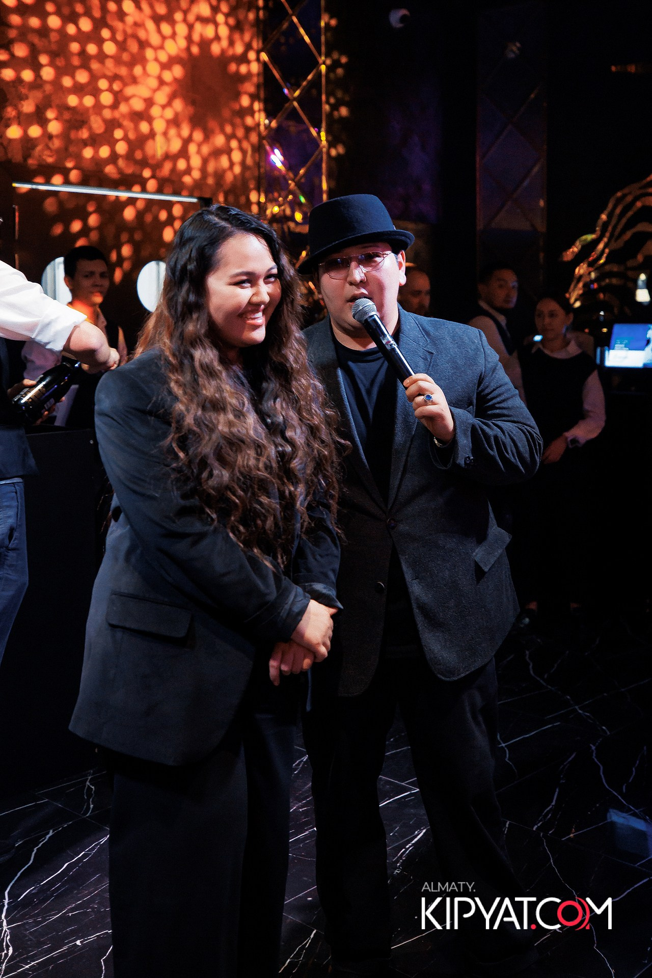 MOOD KARAOKE & TERRACE. КИПЯТКОМ АЛМАТЫ!