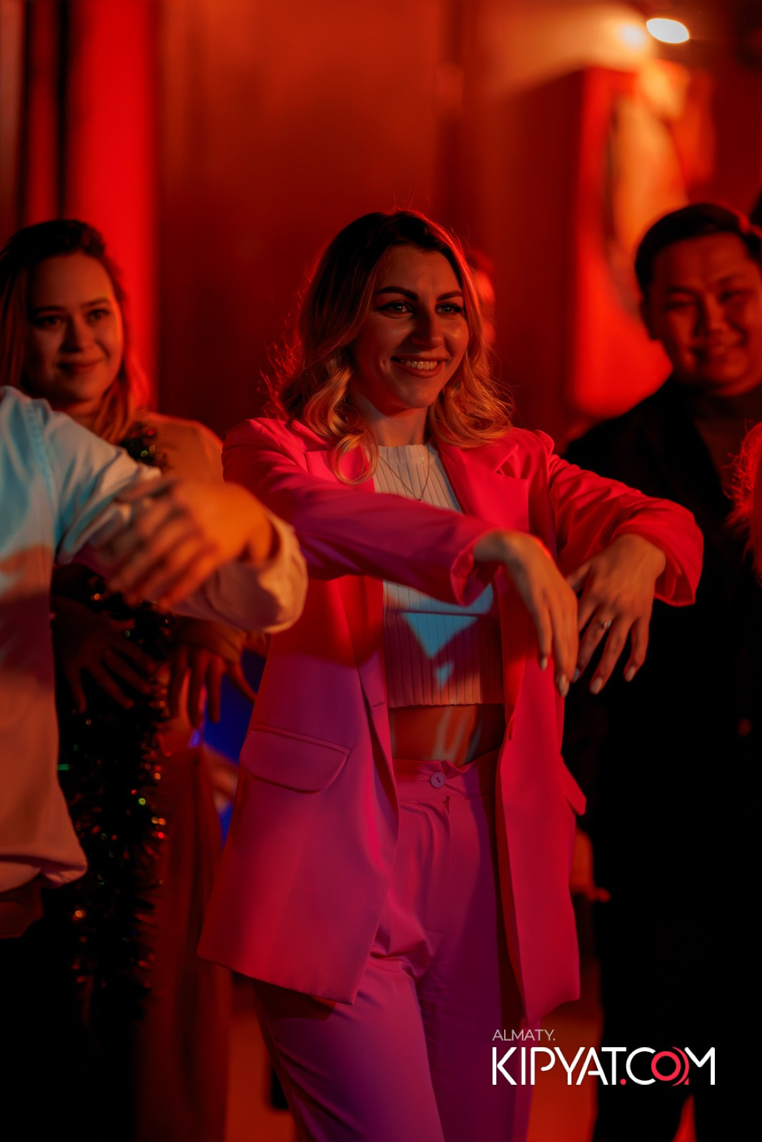 ШАШЛЫКОФФ. КИПЯТКОМ АЛМАТЫ!