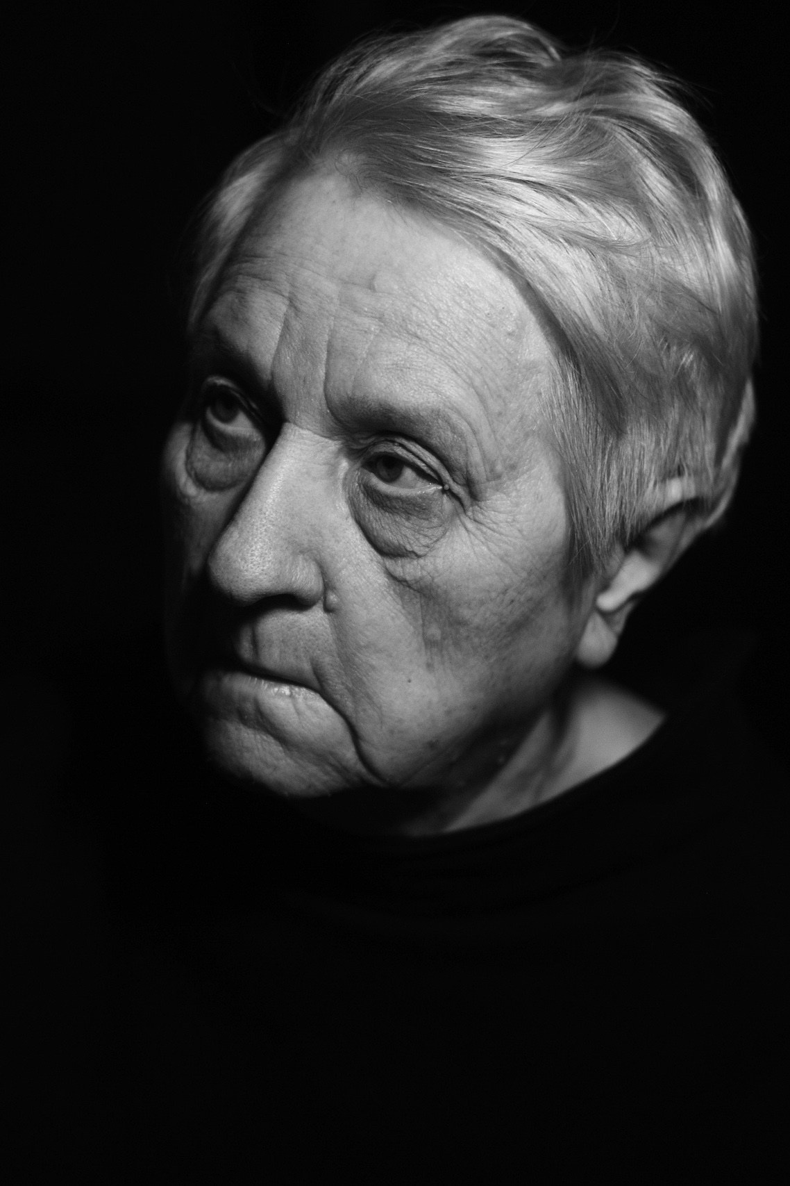 Из темноты. Елизавета БаковА