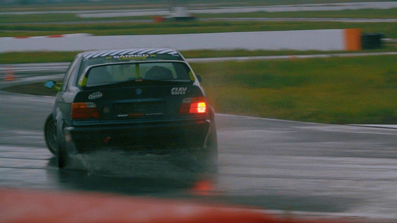 Rds запад ADM Raceway. DeLorein