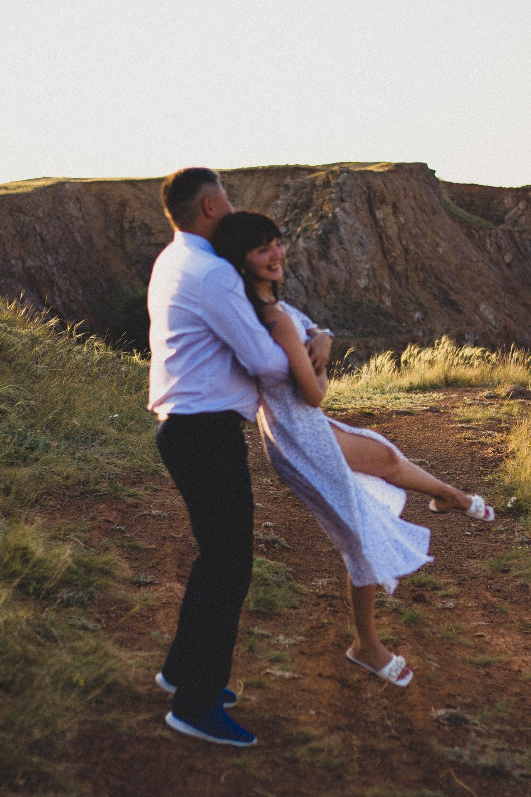 Фотограф Лавстоори истории любви, парная фотосессия Оренбургская область, Орск, Новотроицк, Гай. Женский фотограф в Орске Новотроицке Динара Долганова