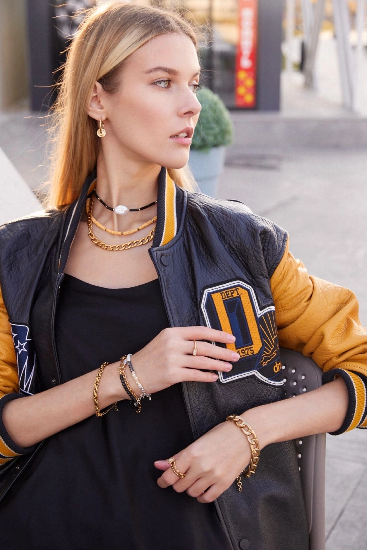 Фотосъемка в стиле стритстайл. Фото для Маркетплейсов -Озон, Валберис