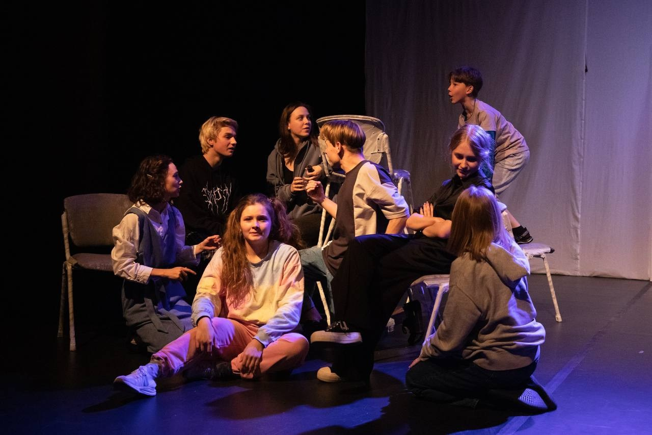 Сказки сквозь камни — реж Никита Судомойкин. Художник по свету в Санкт-Петербурге Игорь Аникин (THORvald)