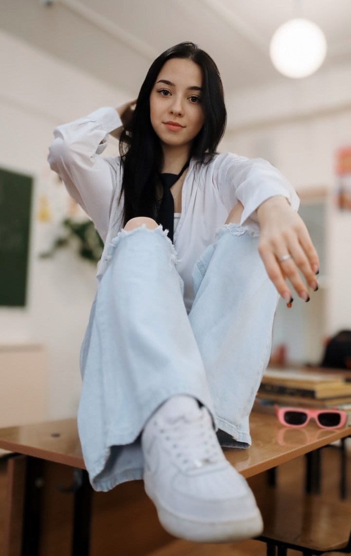 Снежа в школе. V I KA P H O T O