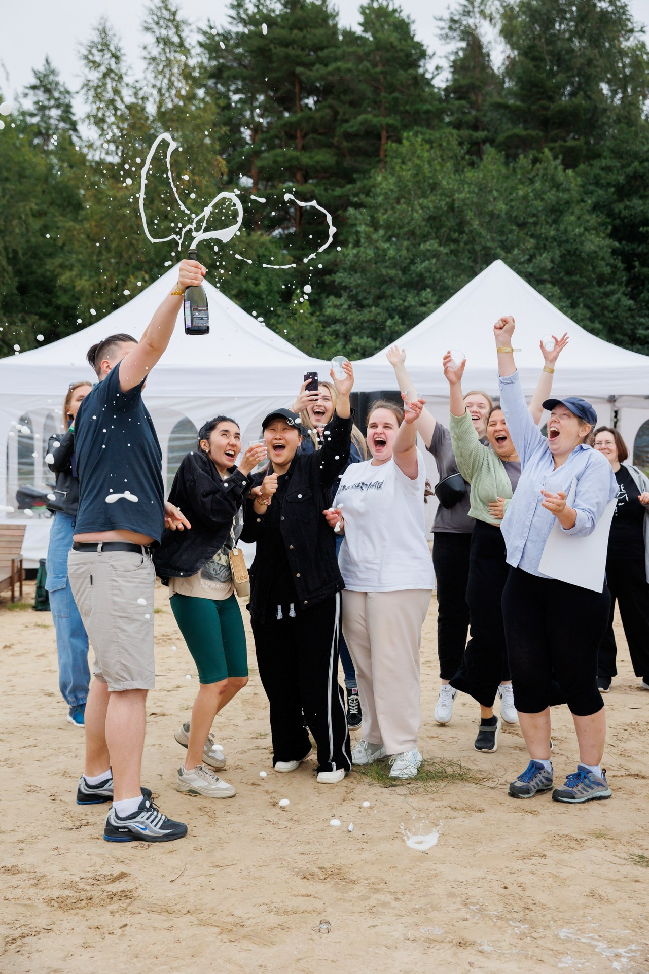 Командообразующее. Фотограф событий, Максим Романенко