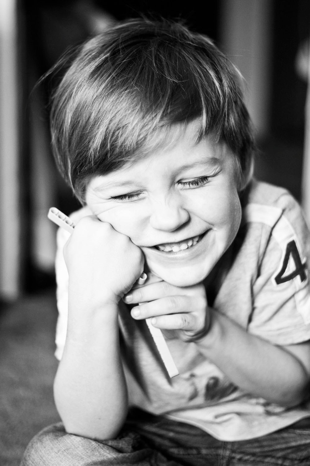 Серии: «Молоко». Мультижанровый фотограф Дарья Strebog