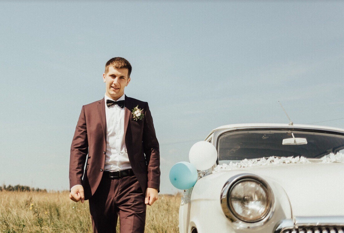 Вероника и Владимир. Прокат Аренда ретро автомобилей Волга ГАЗ 21  Кострома