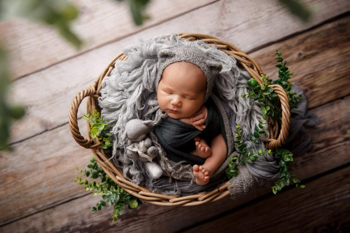 Корзинка. Фотограф новорожденных, семейный фотограф в Санкт-Петербурге