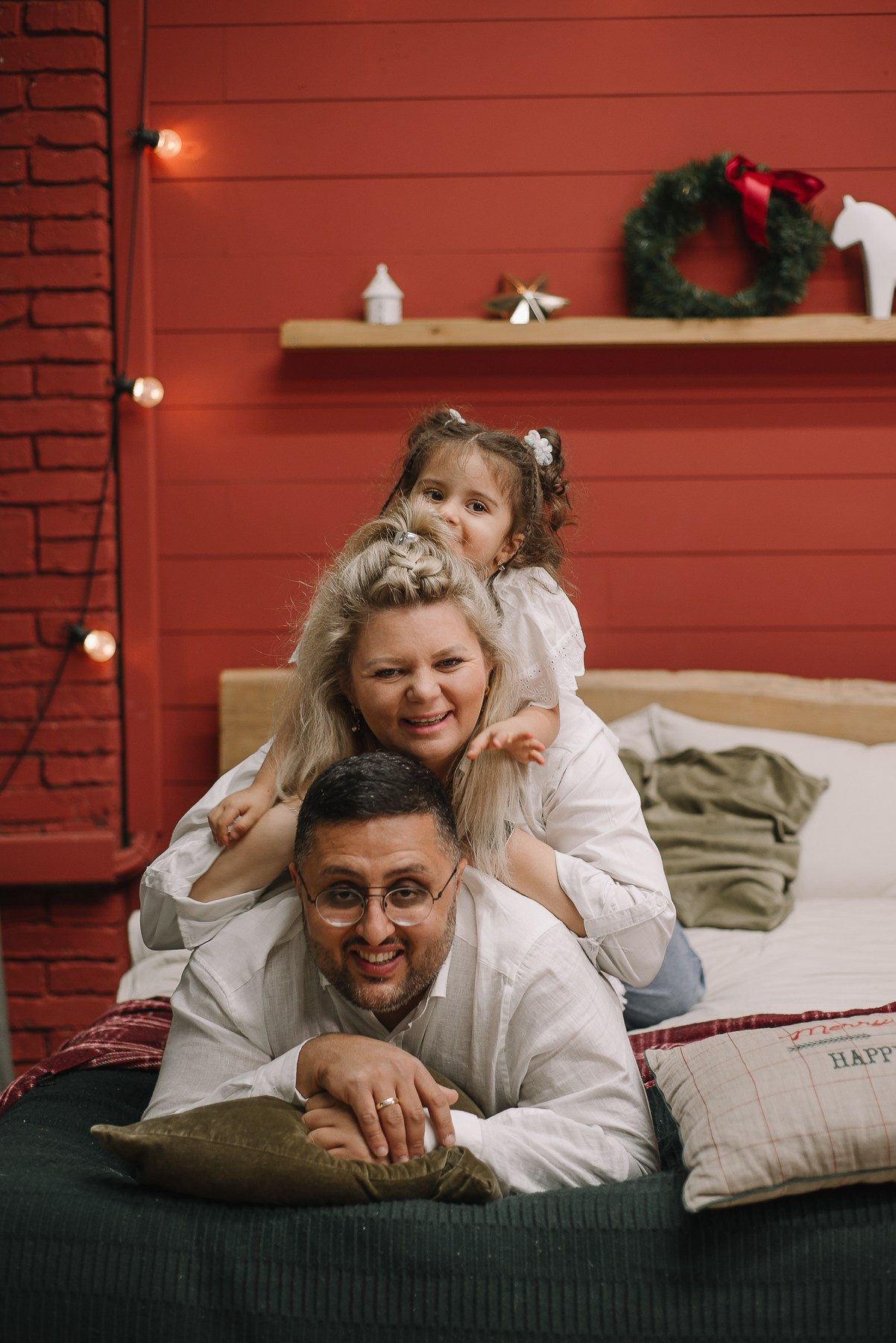 Happy moments_Джихат, Лена и Ясмин. Свадебный и семейный фотограф в Минске Яна Новак