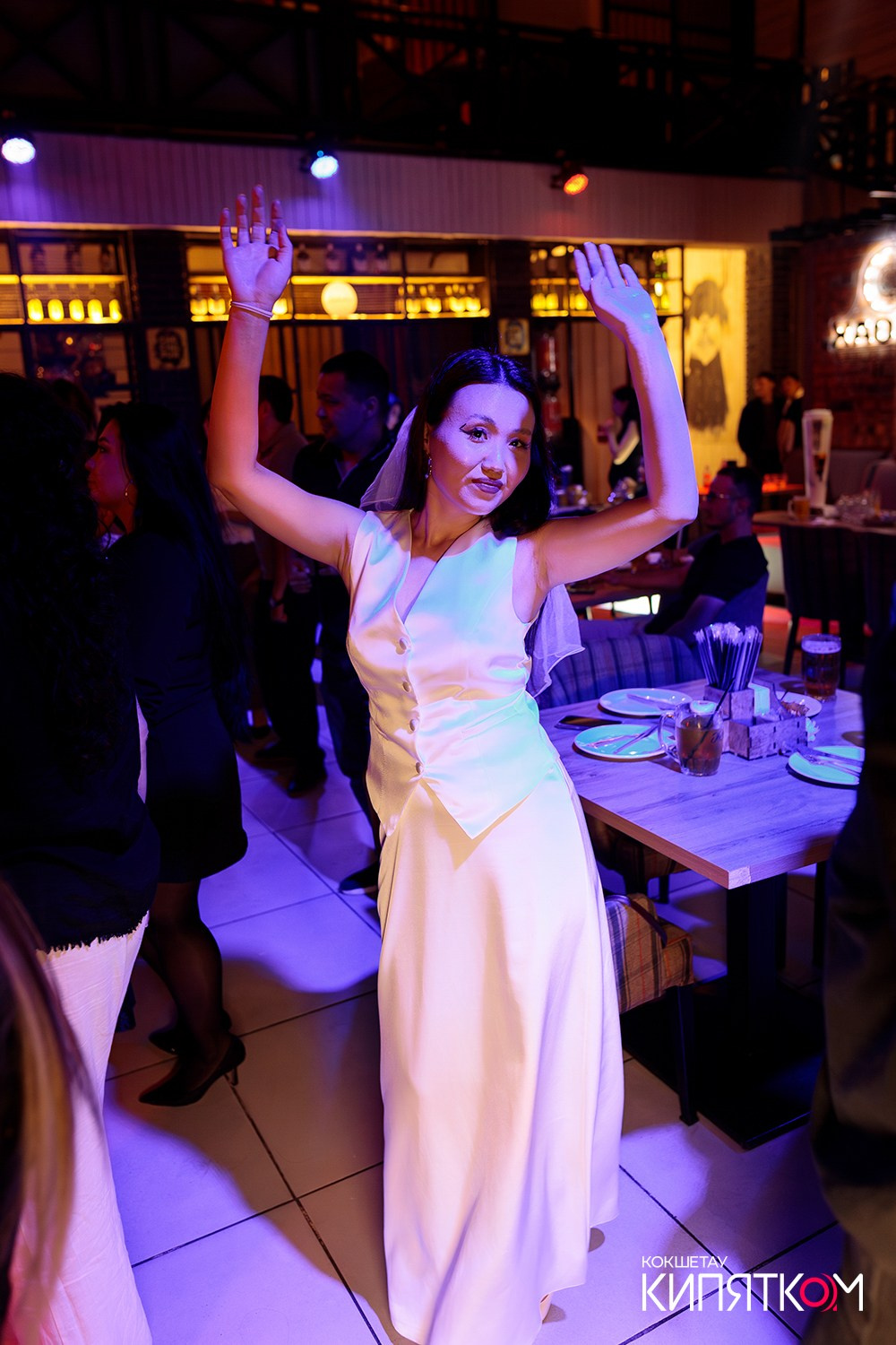 CHECHIL PUB. КИПЯТКОМ КОКШЕТАУ