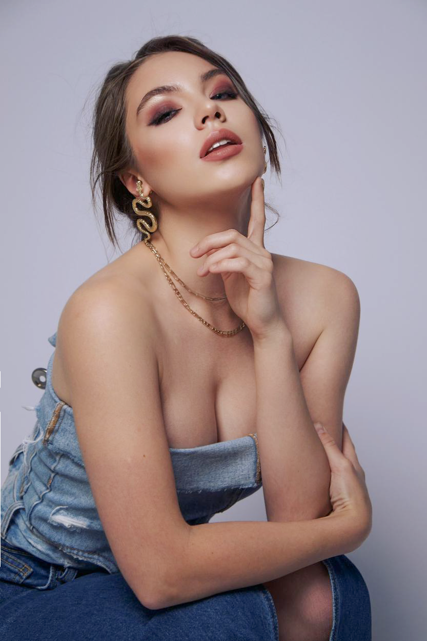 Фэшн. Костюмер, художник кино и телевидения в спб