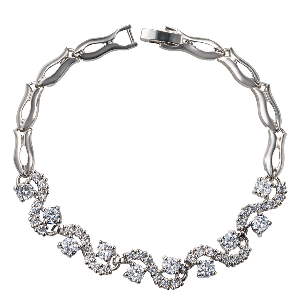 Фотограф ювелирных изделий и бижутерии. Предметный и фуд фотограф Санкт-Петербурга Сергей