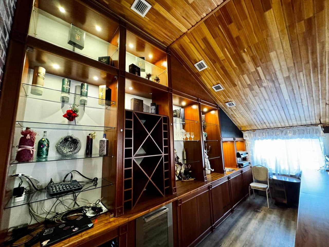 АРЕНДА БАНКЕТНОГО ЗАЛА. Сауна с джакузи, водопадом, большим и теплым бассейном, хаммамом в ClubHouse в