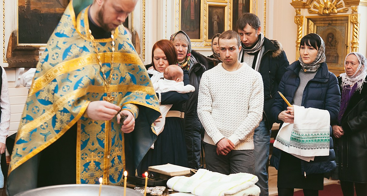 Крещение Владимирская церковь, Лисий Нос. Фотограф на крещение в Санкт Петербурге