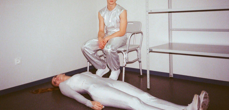 Post soviete. Carolinetru