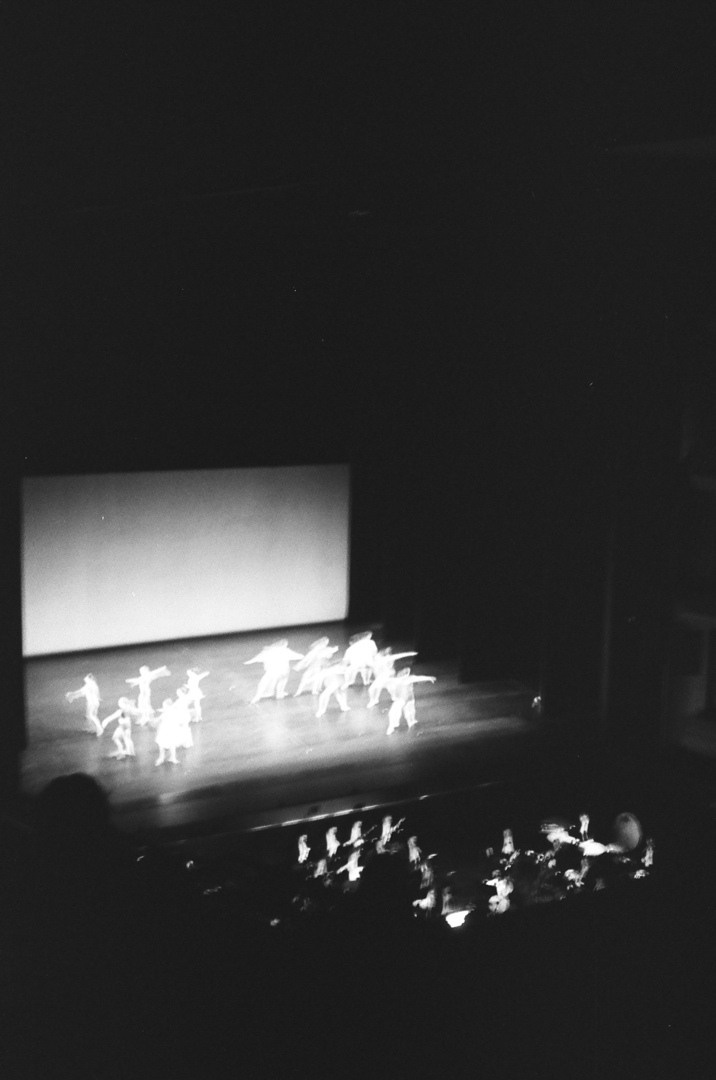 Movement. Carolinetru