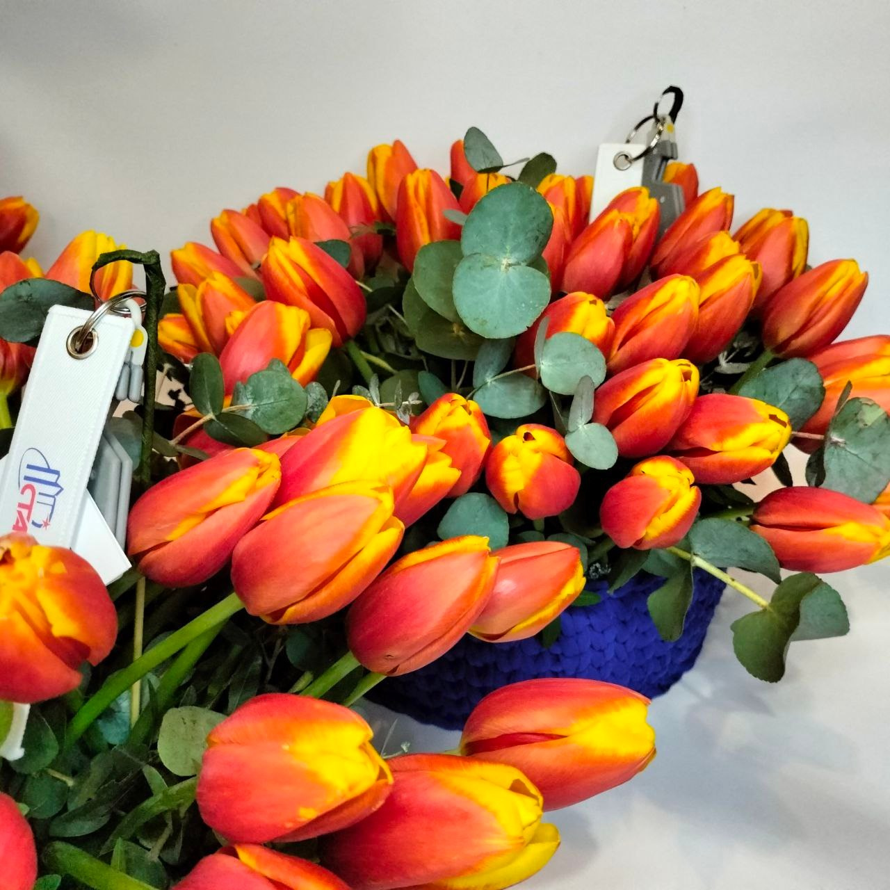 Ремувки с лого Организации, изготовленные индивидуально, по ТЗ заказчика. При необходимости возьму на себя согласование подобных работ с исполнителями, от вас только ТЗ/утверждение/оплата. Ремувки, топперы, наклейки и пр.