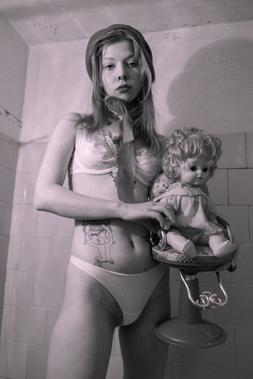 Portraits. Софа Катастрофа, Одичание. фотохудожница, креативный продюсер, автор. Nude, eros, портретный фотограф