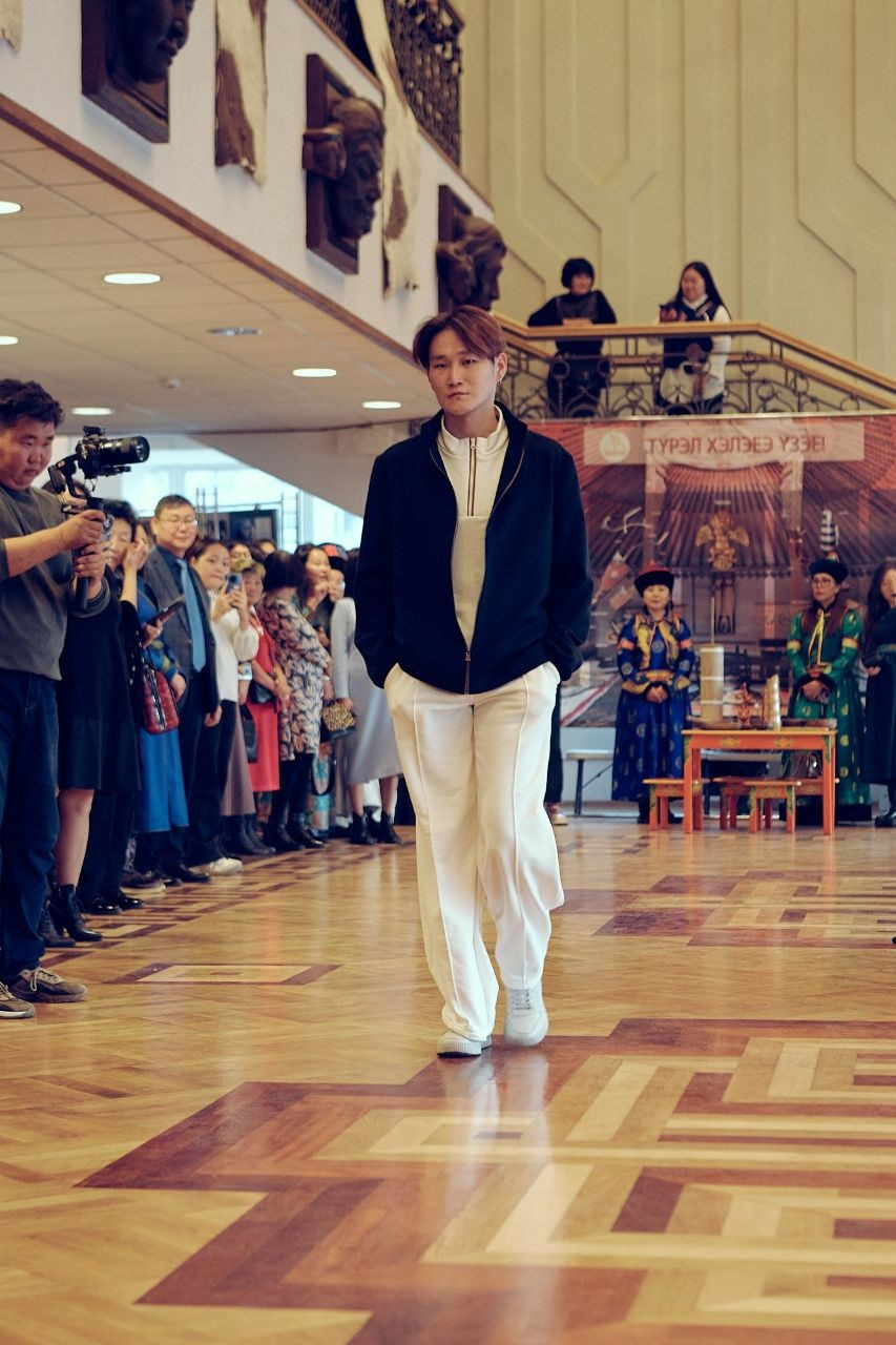 Fashion shows (показы). Модельное агентство ART PODIUM ULAN-UDE