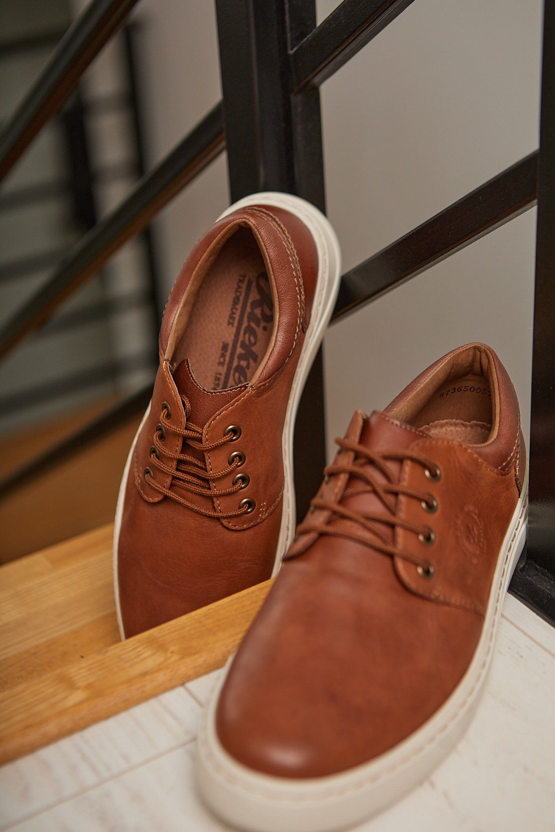 Контент-съёмка для магазина Riker&EuroShoes. Контент-фотограф в Абакане Наталья Нагибина