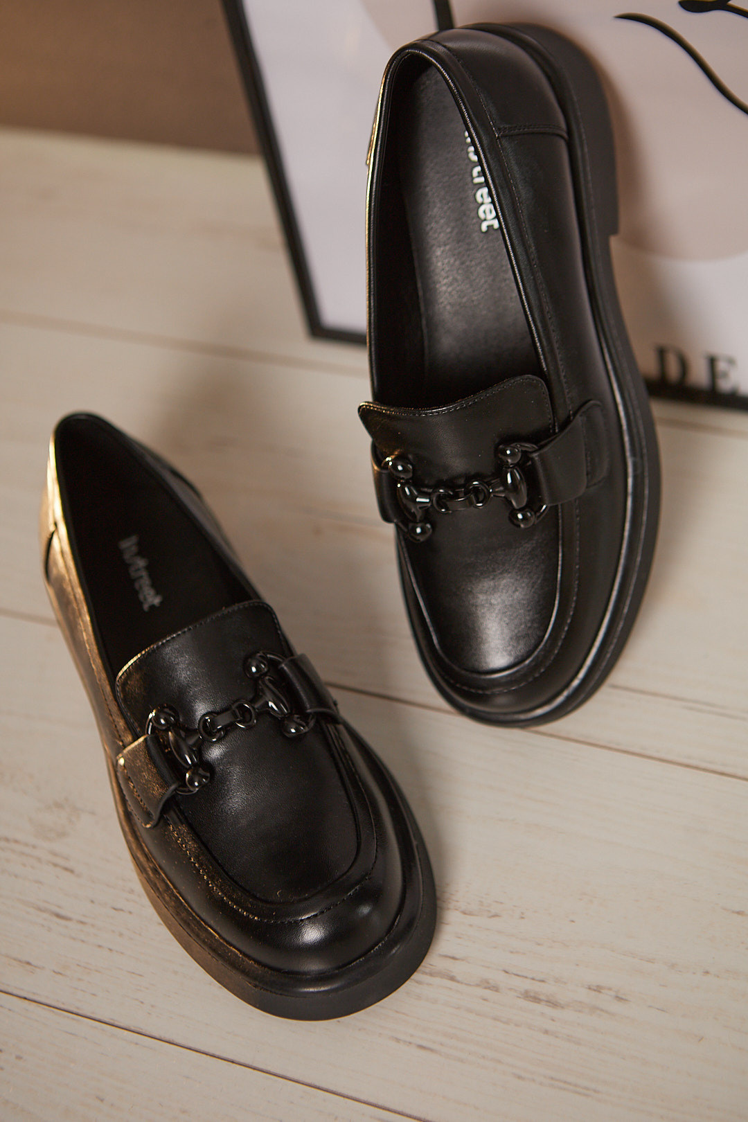 Контент-съёмка для магазина Riker&EuroShoes. Контент-фотограф в Абакане Наталья Нагибина