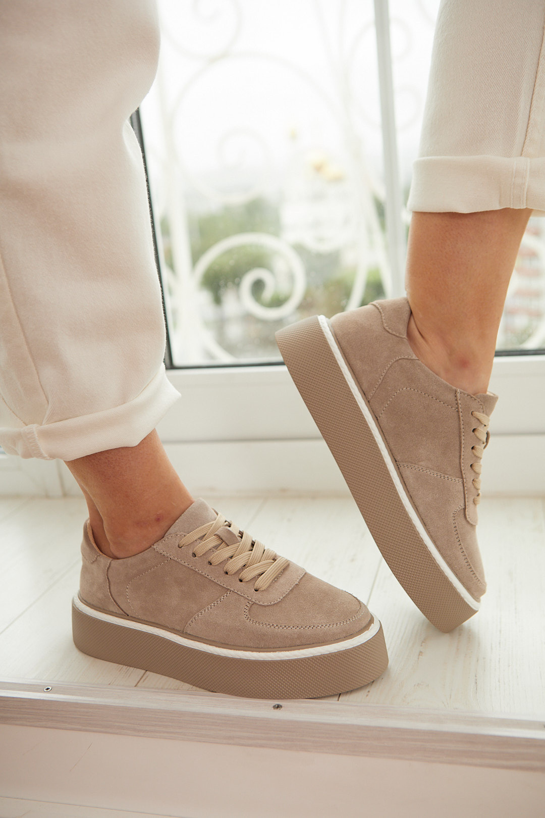 Контент-съёмка для магазина Riker&EuroShoes. Контент-фотограф в Абакане Наталья Нагибина