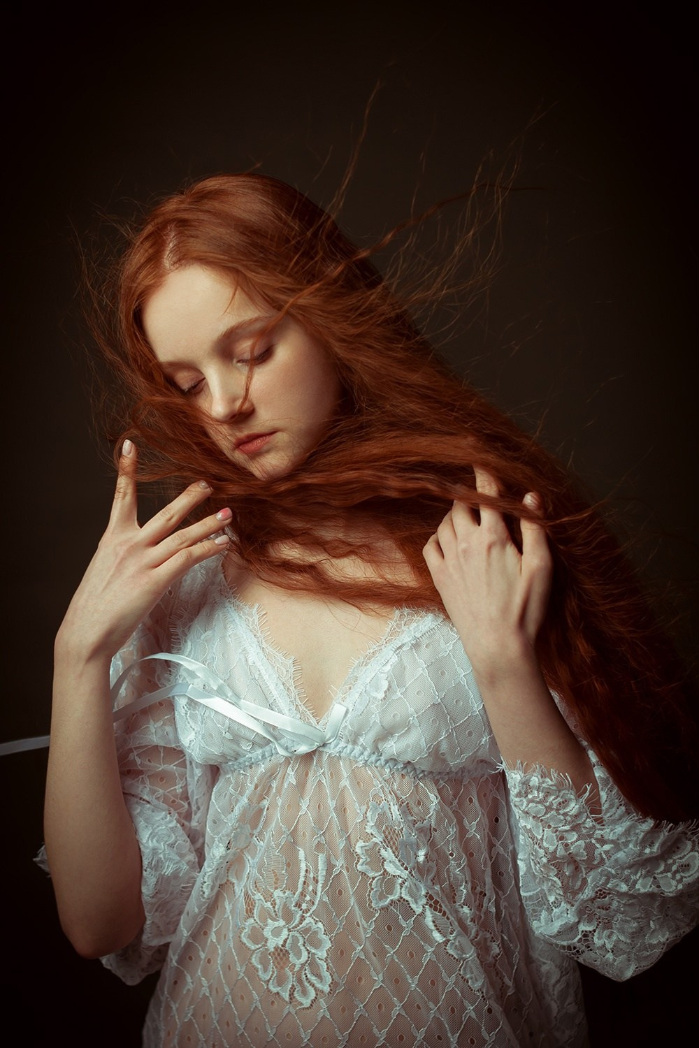 НОВЫЕ СЪЕМКИ В СТУДИИ — ОНА (ПЛАН)