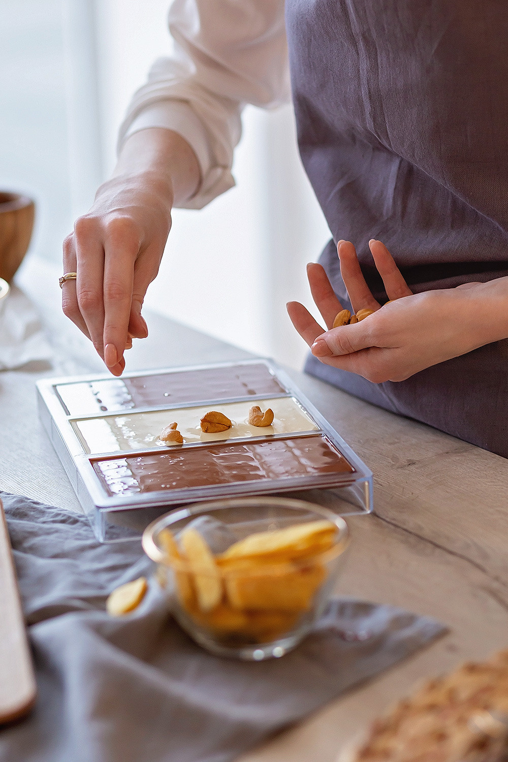 Юля и Марк — шоколад ручной работы. Фотограф в Москве Ксения Мокрушина | Brand & Women photographer