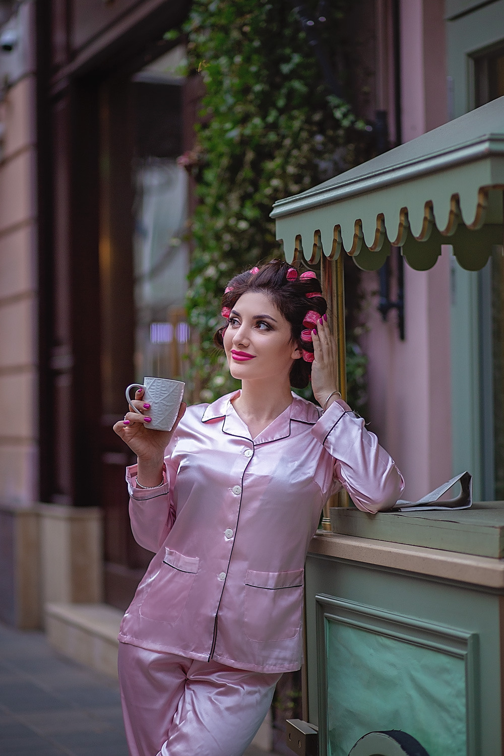 Мадина, утро. Фотограф в Москве Ксения Мокрушина | Brand & Women photographer