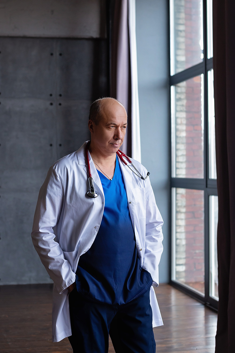 Александр Вячеславович, д. м. н., пульмонолог. Фотограф в Москве Ксения Мокрушина | Brand & Women photographer