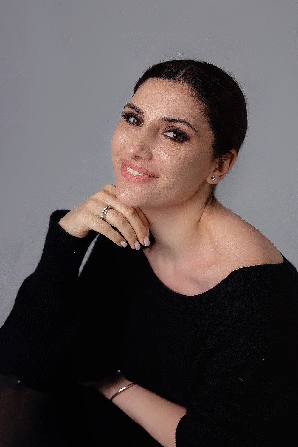 Мадина фотостудия Kaps. Фотограф в Москве Ксения Мокрушина | Brand & Women photographer