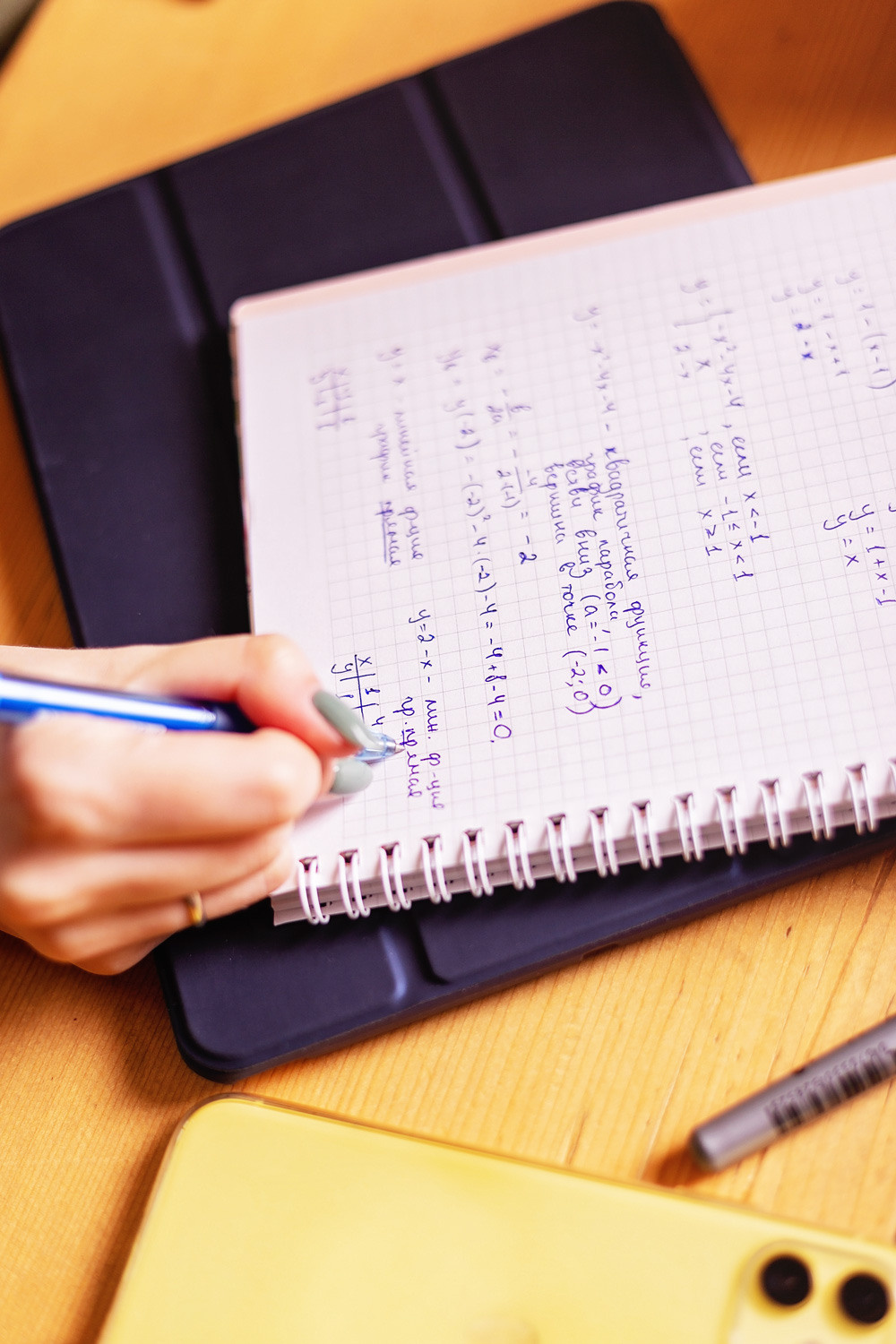 Маша, репетитор. Фотограф в Москве Ксения Мокрушина | Brand & Women photographer